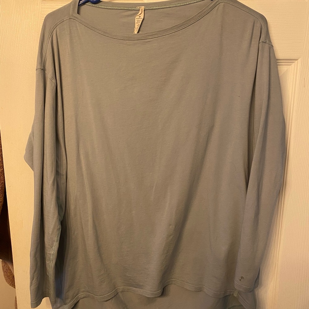 LuLu lemon long sleeve tee